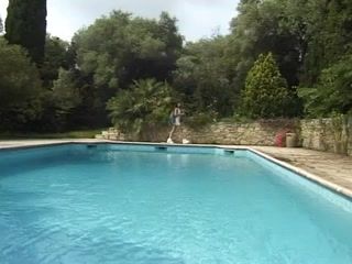 Culos Masturbate at the pool and receive fuck by voyeurs Xxx