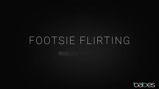 Free Amateur Porn Rebecca Volpetti - Footsie Flirting 1 Novinhas