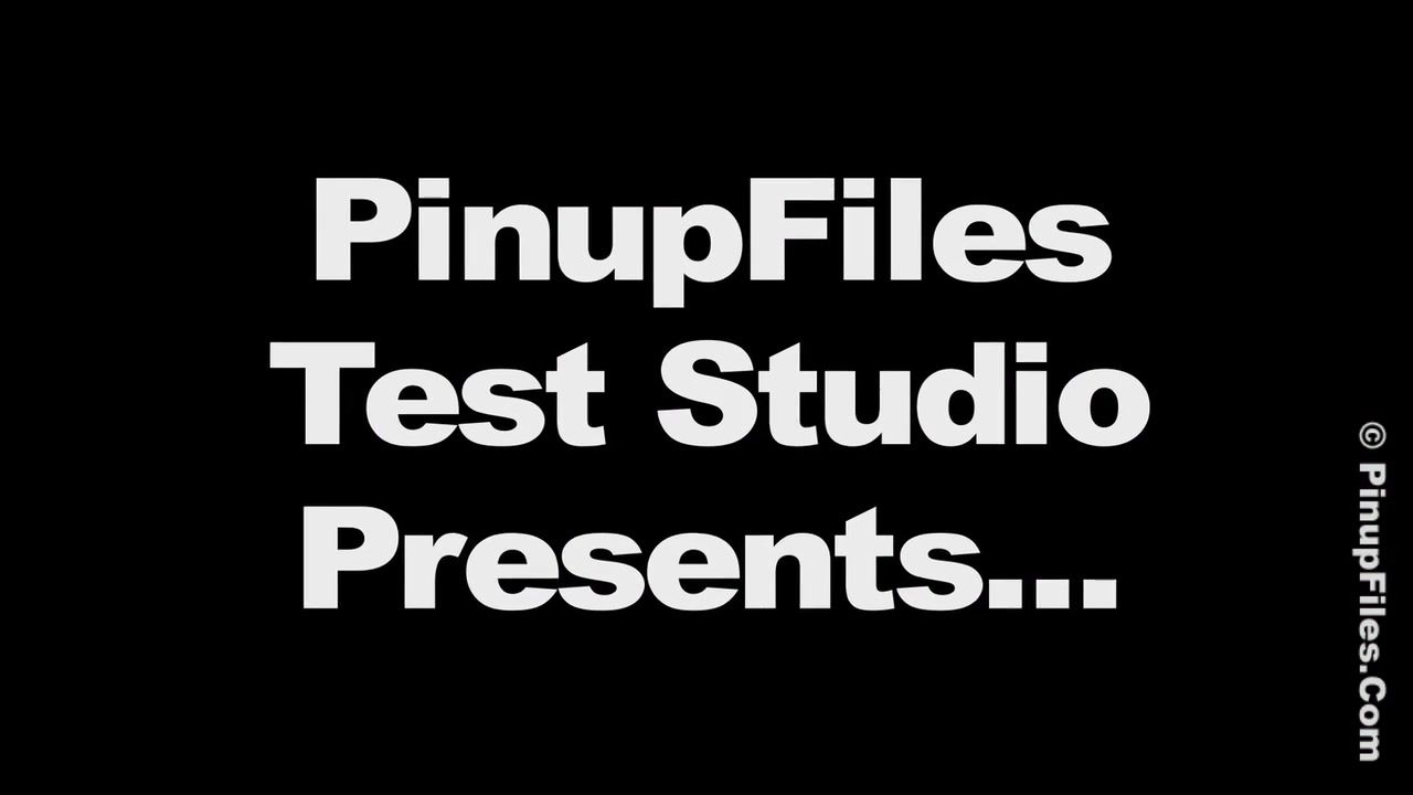 Alt Chloe - PinupFiles Test Studio 1 Deep