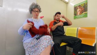 Tribute The Slutty Commuter's Clumsy Joyride Video With Kyle Mason, Lola Fae - Brazzers Mother fuck