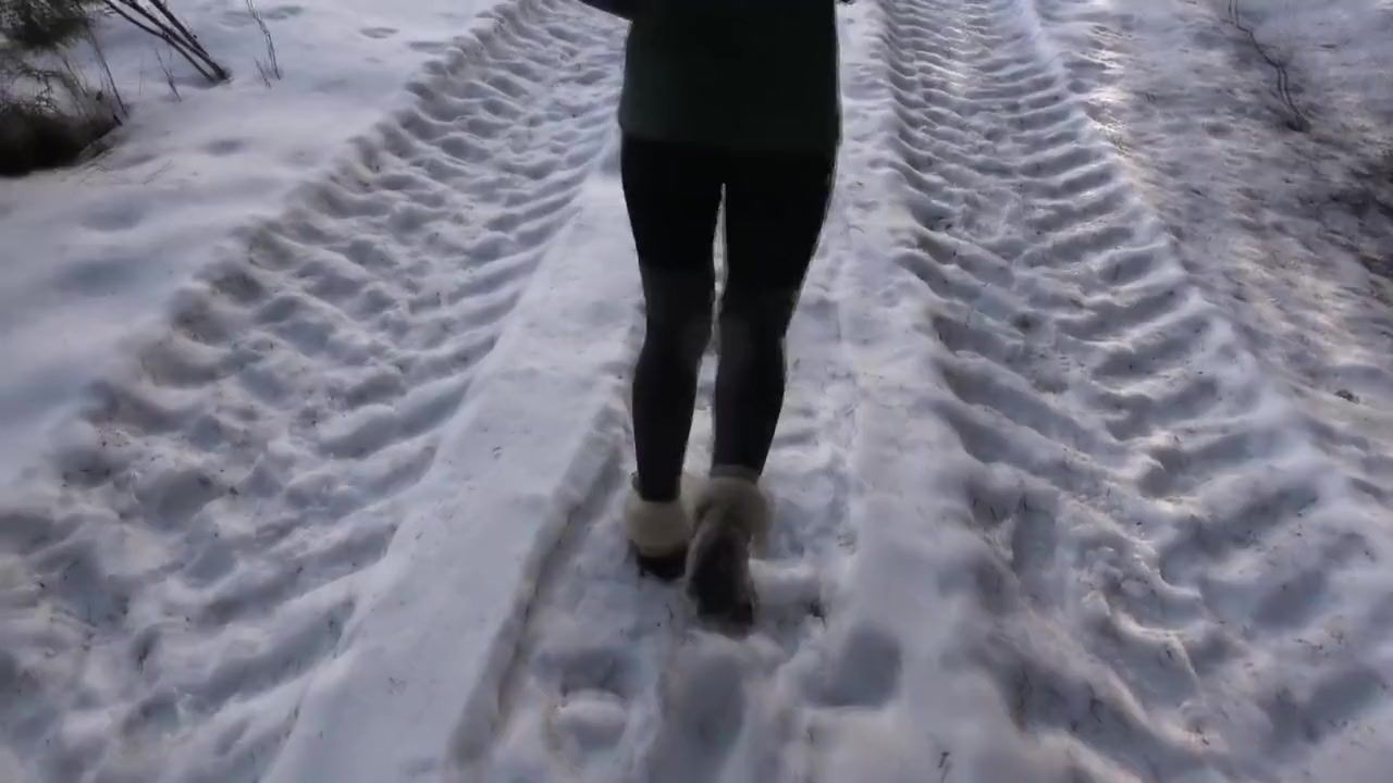 Cumshots Risky Outdoor Sex In A Public Park Almost Caught Winter Edition Bubble Butt Fucked In Freezing Cold DancingBear - 1
