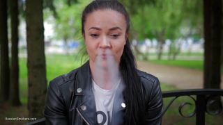 Bubble Fitness Instructor Tanya Is Smoking 120mm Saratoga And Giving An Interview Butt
