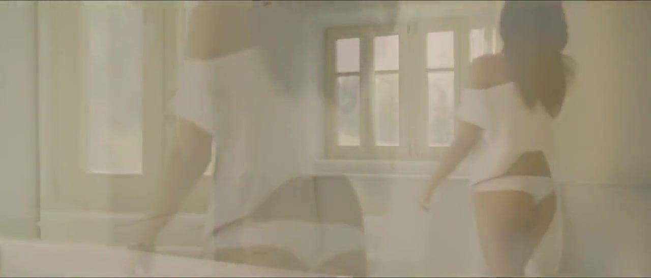 Pussy Fingering Michaela Isizzu In Girl In A Room BazooCam