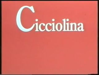 Penis Cicciolina packt aus, voll Movie Skirt