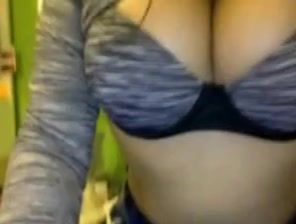 Older Busty college girl on cam BestSexWebcam