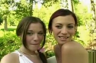 Threeway Busty Krystel and Sweet Amy Lee toying their pussies outside Mujer