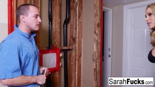 Erotic Sarah Jessie in Sexy Milf Sarah Pays Her Plumber With Her Tight Pussy - SarahJessie Anal
