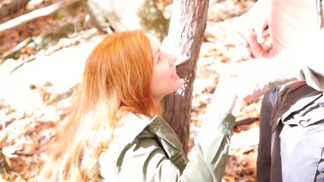 TubeAss Blowjob in the forest Novia - 1