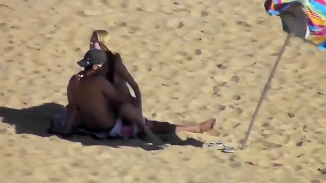 Gaystraight Caught this couple at the beach Dancing
