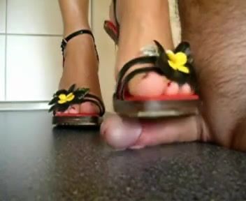 Short Flower Heels shoejob Bigtits