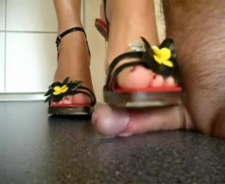 Assgape Flower Heels shoejob Mum