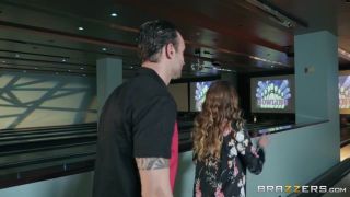 Boo.by Britney Amber & Alex Legend in Boinking And Bowling - BrazzersNetwork Weird