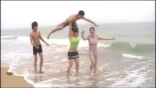Amature Sex Amazing Lift Carry Beach Natural Boobs