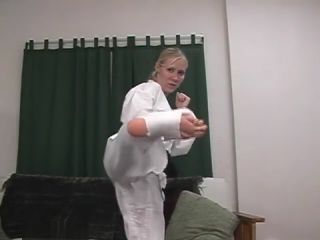 Camsex karate kick 1 Rubia