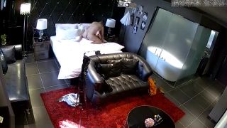 Cocks Spy Cam Middle-aged bear opening room First Time