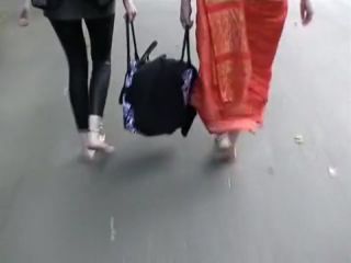 Mama mum and daughter barefoot in public Lesbos