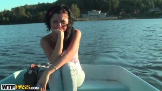 Whores Bella in amateur nude chick fucks a guy in a boat Bondagesex
