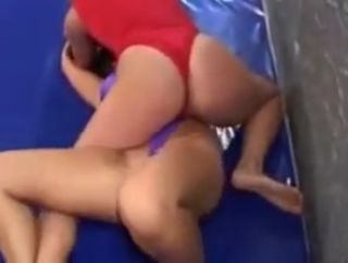 Pof Female wrestling Bubblebutt