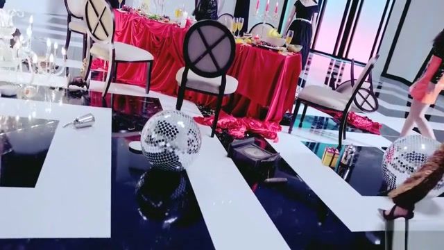 Celebrity Sex Scene MV/K-POP x I'm so sick (Apink) Famosa