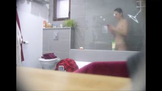 Cameltoe Deutsche Nichte im Bad beim Duschen! Eccie