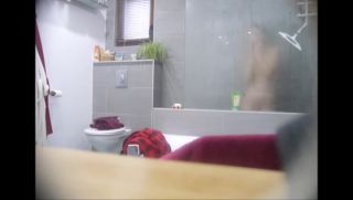 Stepmother Deutsche Nichte im Bad beim Duschen! Cocksucker