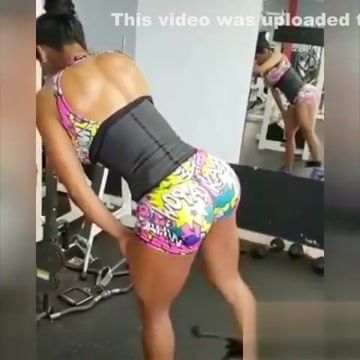 Cop Sexy Latina Babe_Raiza Isabel Candanedo(Panama fitness Muslima - 1