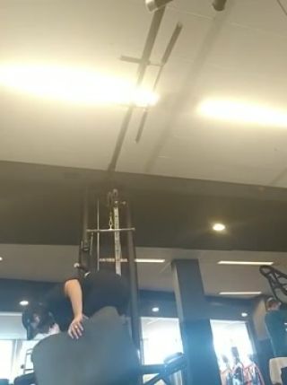 Amateur Asian Gym brunetre with a big ass pt2 Funk