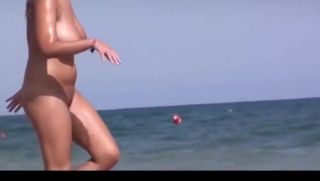 Bailando Natural Milky Big Boobs Girl on Nude Beach Nurugel