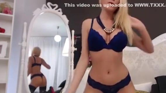 Pornstar Blonde Young Hottie Wears Sexy Underwear While Posing On He Taiwan
