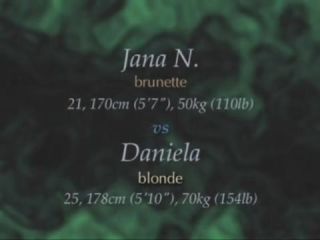 Zenra jana n vs Daniela Older