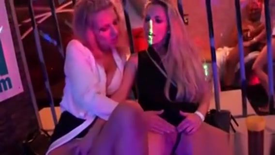 Trio Sensual Honeys Suck Penis And Enjoy Penetrating And Sex Orgy Blowjob porn