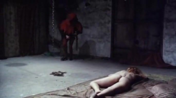 Sucking Cock Joëlle Coeur, Marie-France Morel, Brigitte Borghese in vintage xxx scene Clip