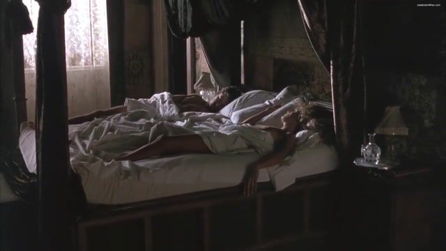 Amateur Sex Natasha Richardson - The Comfort of Strangers (1990) China - 1