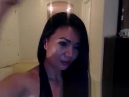 ThisVid Sexy Busty Teen Asian Sucking Dildo On Cam Gordibuena