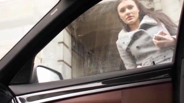 Luscious Gorgeous hitchhiker tastes hot cum during her free ride Funny-Games
