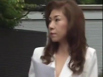 Softcore Japanese Milf Got A Job In The Sexual Activit AsiaAdultExpo