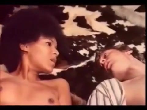 Cachonda Interracial Porn of the 70s and 80s Kaotic