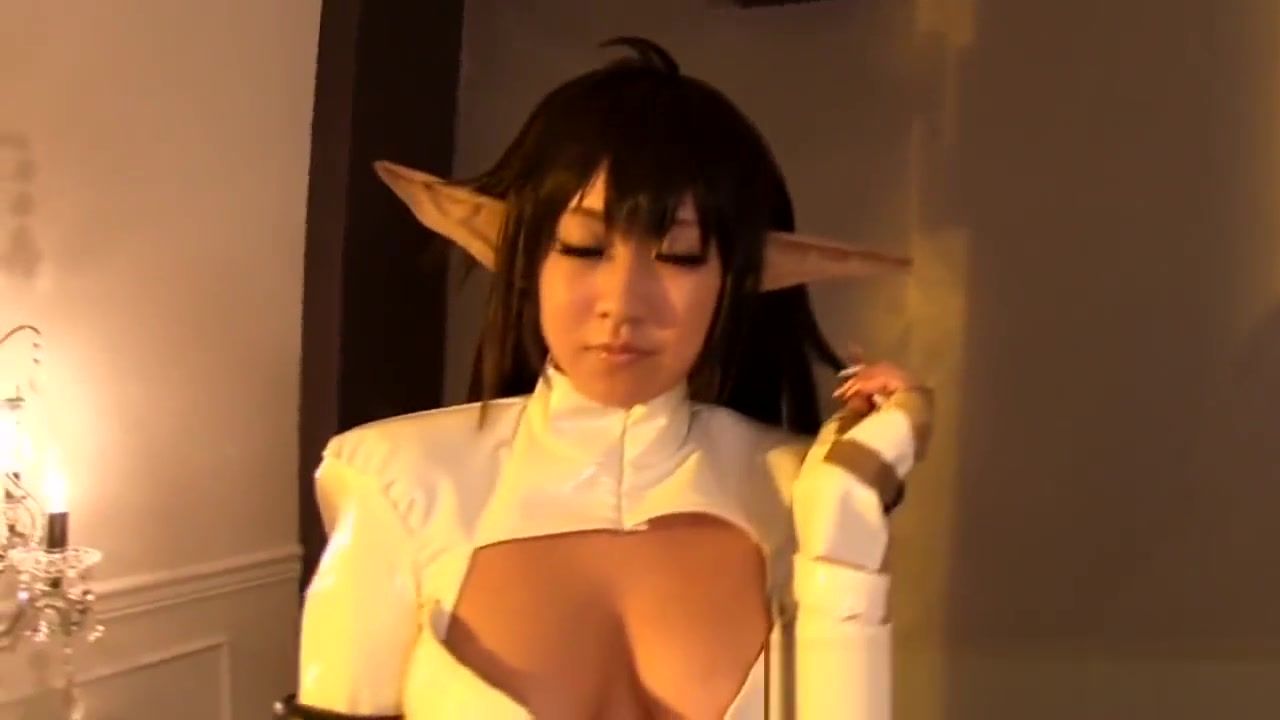 Huge Asian cosplay cutie as cumswallowing dark elf Gritona