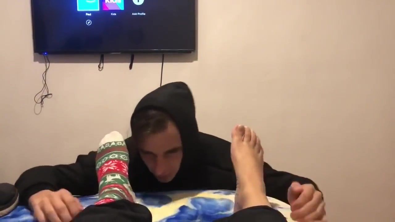 First Time Can I massage your beautiful feet -foot fetish -sock fetish femdom Role Play