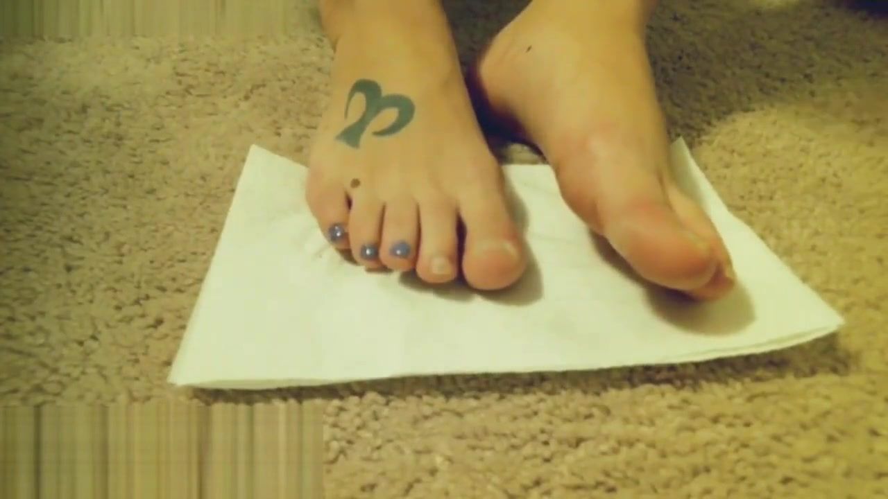 Rule34 Foot Fetish Painting My Toes by Shawna Lenee Cougar