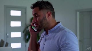 Twinks Haley Reed - Hang Up The Phone Gay