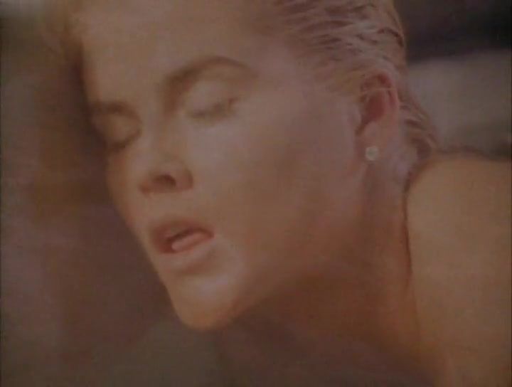 Amature Anna Nicole Smith in To The Limit (1995) BananaSins